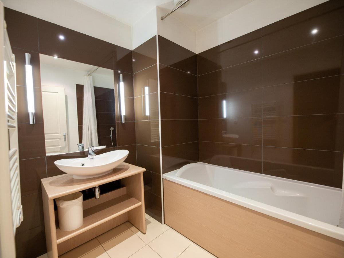 Studio 4 Personnes Avec Piscine Et Sauna - Residence Chateau Des Magnans - Jausiers - Fr-1-165B-45 エクステリア 写真
